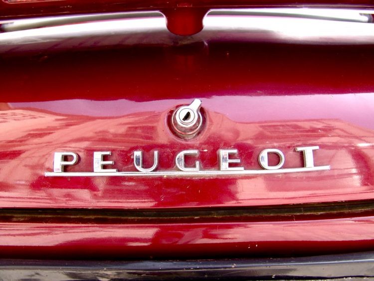 Frankreich: Peugeot Citroën plant eigenen Fahrdienst