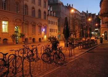 In Freiburg werden an jedem Samstag die Taxis knapp