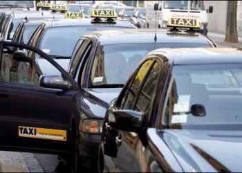 Luxembourg’s first zero-emissions taxi licences issued