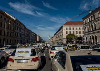 1.400 Taxis auf Sternfahrt – So lief die Münchner Taxi-Demo