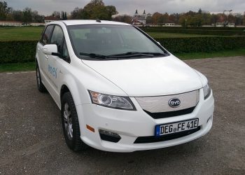 BYD e6 Foto: Taxi Times