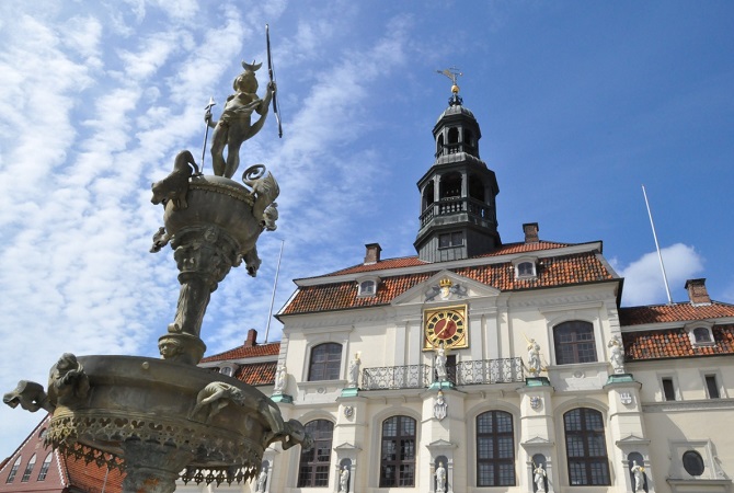 Weg frei für einen Nachtzuschlag in Lüneburg