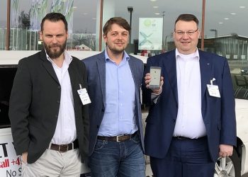 ALT-APP Foto: Taxi Holl