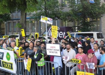 Rückblick Taxi-Protest in Berlin Foto: Taxi Times - Simi