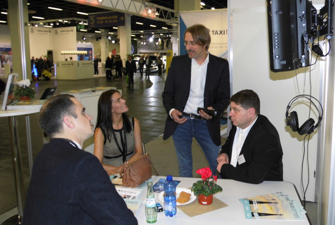 Filmpremiere auf dem Taxi Times Messestand [Video]