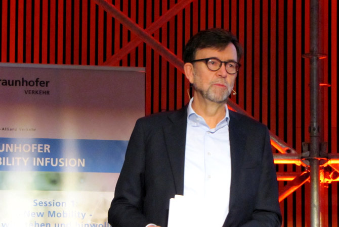 Digitale Vernetzung und Integration von Verkehrs- und Logistiksystemen in Frankfurt