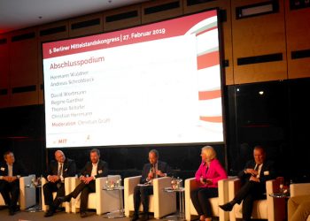 Berliner Mittelstandskongress: Uber darf reden und erfindet den Bus neu