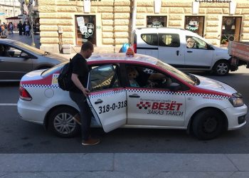 Yandex-Uber Joint Venture kauft Vezet Taxizentralen in Russland