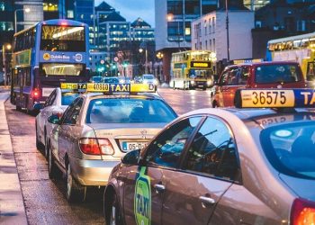 Irland: Taxifahrer protestieren gegen Free Now