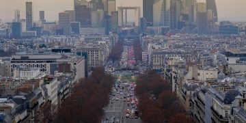 Pariser Bürgermeisterkandidaten fordern: „Uber muss emissionsfrei werden“