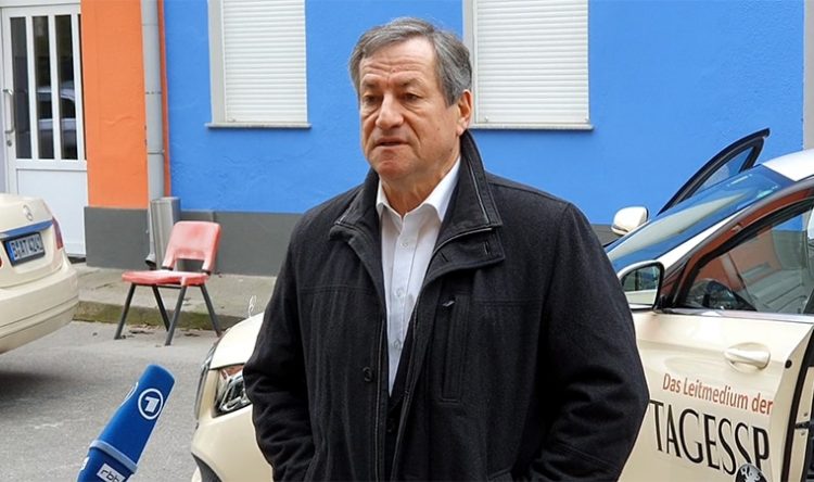 Corona: Taxizentralen stunden Beiträge und sind unverzichtbar