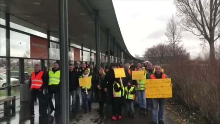 Taxi-Demo in Berlin: friedlich und ohne viel Chaos