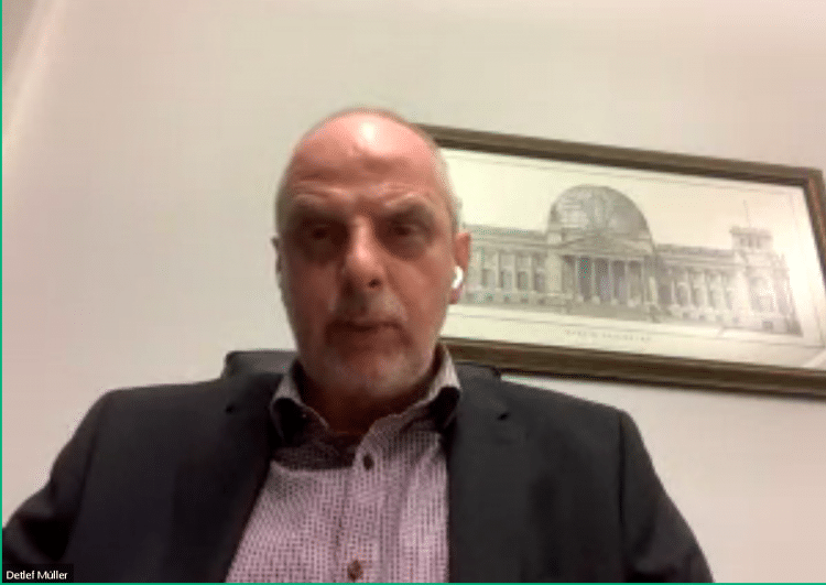 Scheuer und die Verkehrsexperten erläutern Referentenentwurf zur PBefG-Novelle