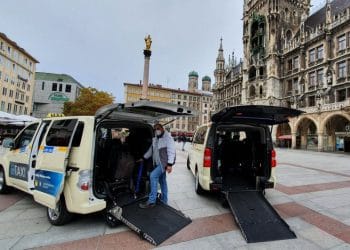 Münih, teşvik edilen ilk engelli taksileri karşıladı