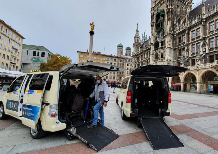 Münih, teşvik edilen ilk engelli taksileri karşıladı