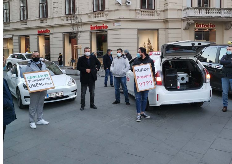 Taxi-Demo in Graz gegen Preis-Dumping