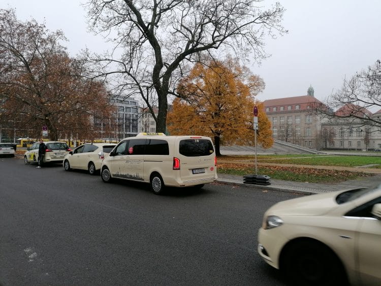 NO TAXIT! Brandbrief vom Taxigewerbe landet beim Wirtschaftsminister