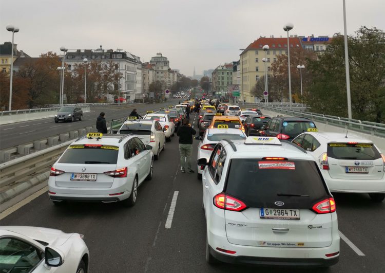 2. Taxi-Demo in Wien: Taxigewerbe zeigt abermals große Ge- und Entschlossenheit