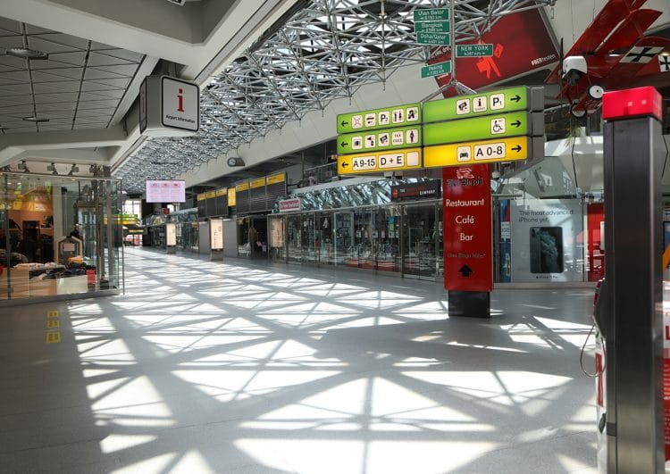 Wenig Passagiere: Altes SXF-Terminal wird geschlossen