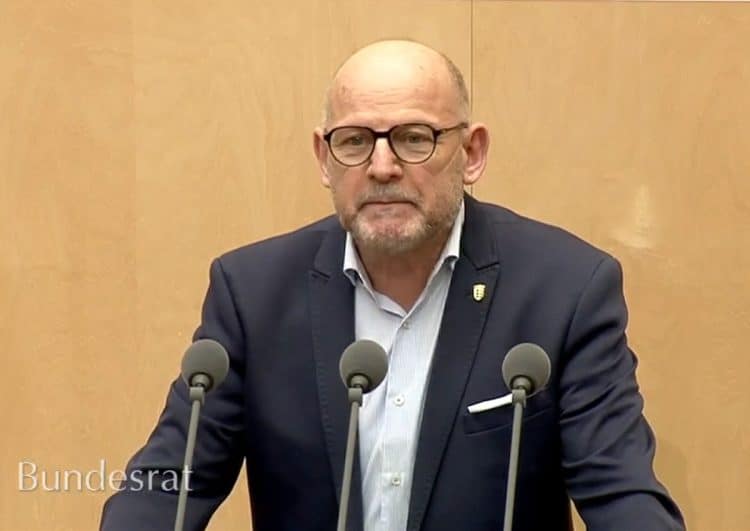 Warum die Vorbestellfrist im Bundesrat (noch) keine Mehrheit hat