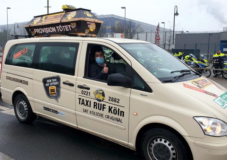 NRW-Taxikorso findet trotz Einschränkung großes Medienecho