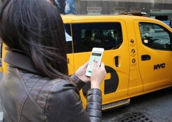 New Yorker Taxis in ÖPNV-Transit-App integriert