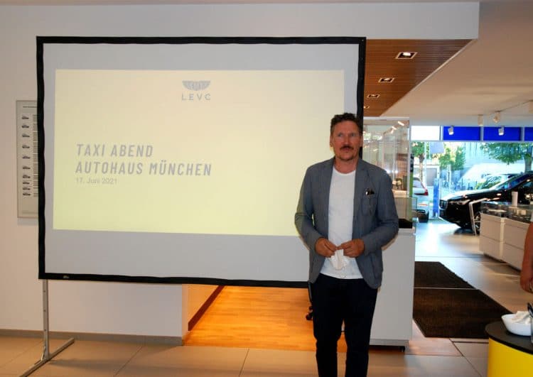 Münchner Inklusionstaxi-Offensive: LEVC-Event für Taxi-Kollegen