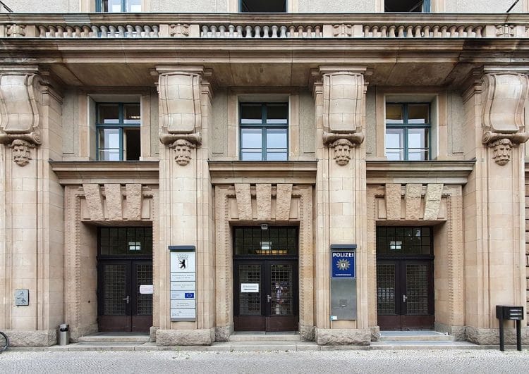 Berliner Senat fördert E-Taxis mit bis zu 15.000 Euro