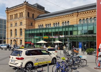 Taxizentrale Hannover macht mit Lebenszeichen gute Presse