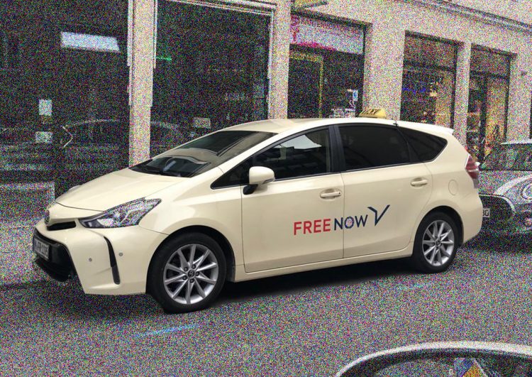 Free now greift Taxifahrgästen tiefer in die Tasche