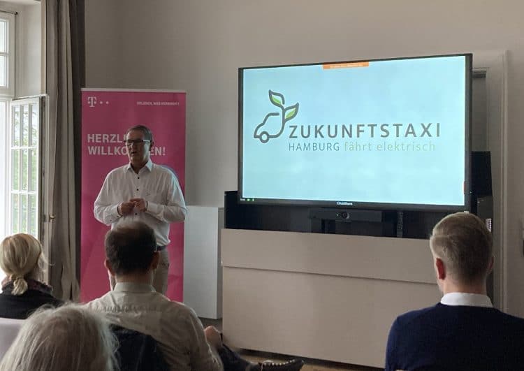 Hamburger „Projekt Zukunftstaxi“: Pioniergeist geweckt