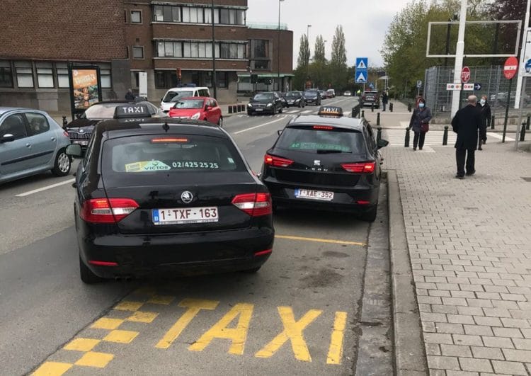 Autofreier Sonntag in Brüssel: Freie Fahrt nur für Taxis