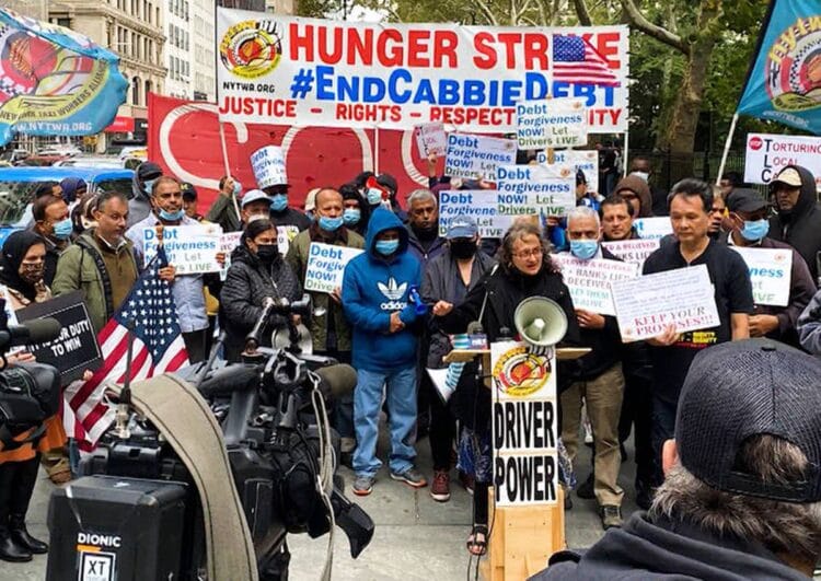 Verzweifelte Taxifahrer in New York wählen drastisches Druckmittel