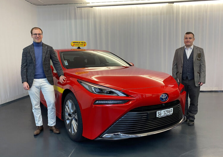 Toyota Mirai: Zuspruch als Wasserstoff-Taxi
