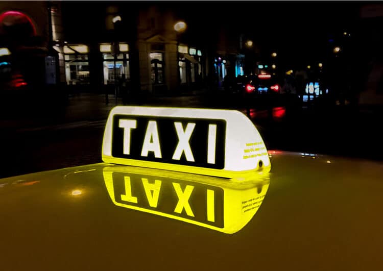 München hält am Frauen-Nacht-Taxi fest