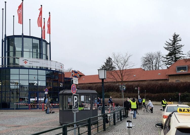 Berlin: Heute letztmalig Impffahrten auf Coupon