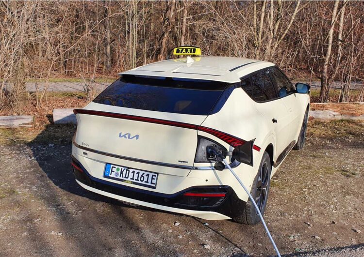 KIA EV6 Taxi