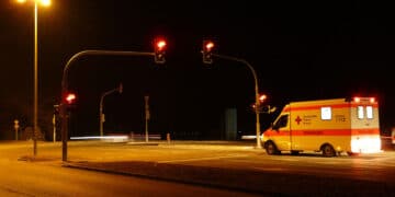 Krankenwagen bei Nacht