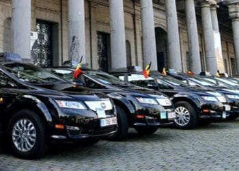 Lizenzen für 22 Brüsseler E-Taxis zum dritten Mal endgültig gestrichen