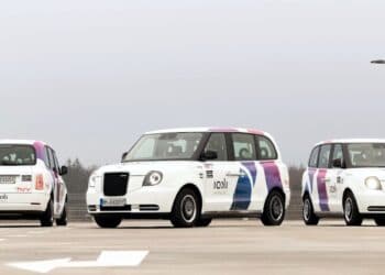 Hamburg fährt auch bei On-Demand-Diensten noch mindestens ein Jahr elektrisch