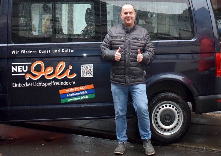 Einbecker Taxiunternehmer wirbt für Kulturprojekte