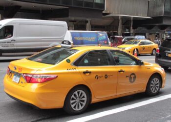 Uber will in New York auch Taxis vermitteln