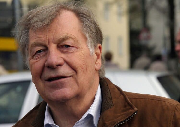 Heinz Peter beigesetzt – Diepgen und Momper würdigen sein Lebenswerk