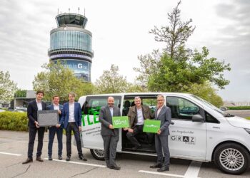 Flughafen Graz startet E-Shuttle-Testbetrieb in Verbindung mit konduktiver Ladeinfrastruktur
