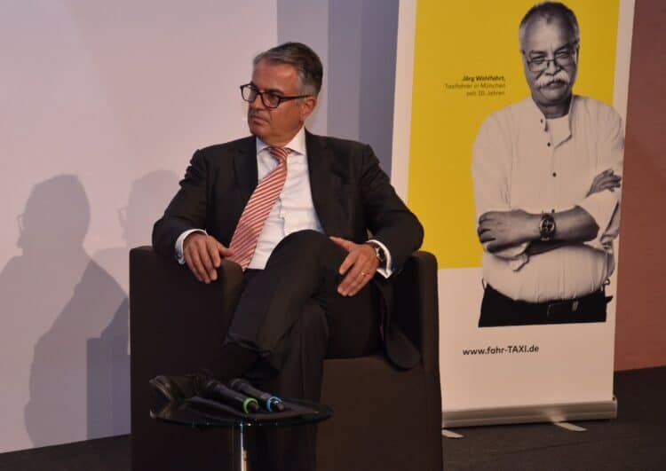 EU-Pläne zur Plattformregulierung sind für Taxizentralen gefährlich