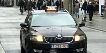 Brüssel billigt Taxi-Verordnungsentwurf, weiht Taxiverband aber nicht ein