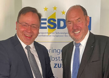 Taxi- und Mietwagenverband verstärkt sein Engagement im Europaverband der Selbstständigen
