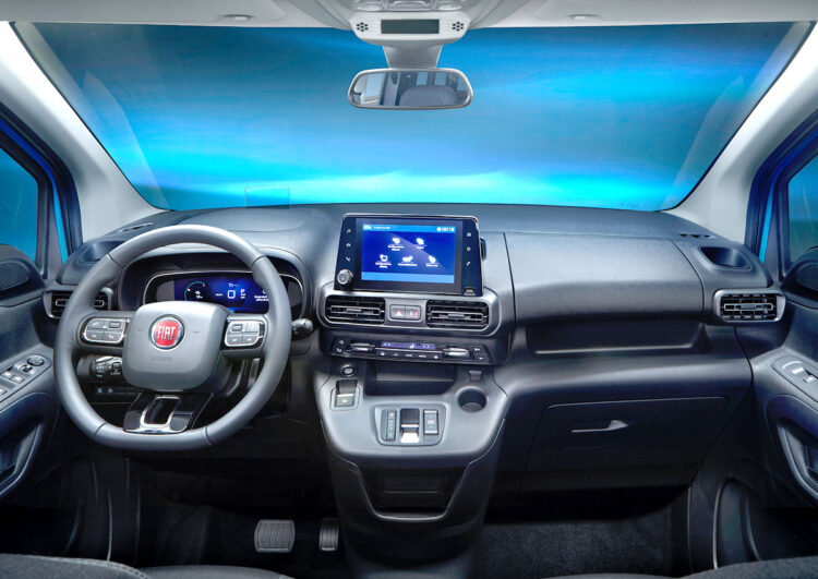 Das PSA E-Taxi ist jetzt auch als Fiat erhältlich