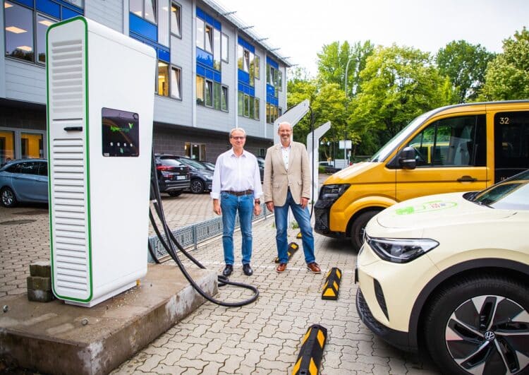 Hansa-Taxi und Moia starten eine Ladekooperation