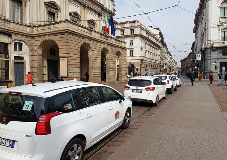 Protest gegen Gesetzentwurf: In Italien stehen seit gestern die Taxis still
